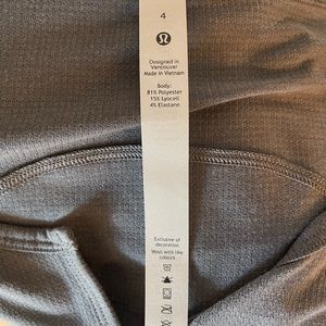 LULU LEMON crop longsleve top